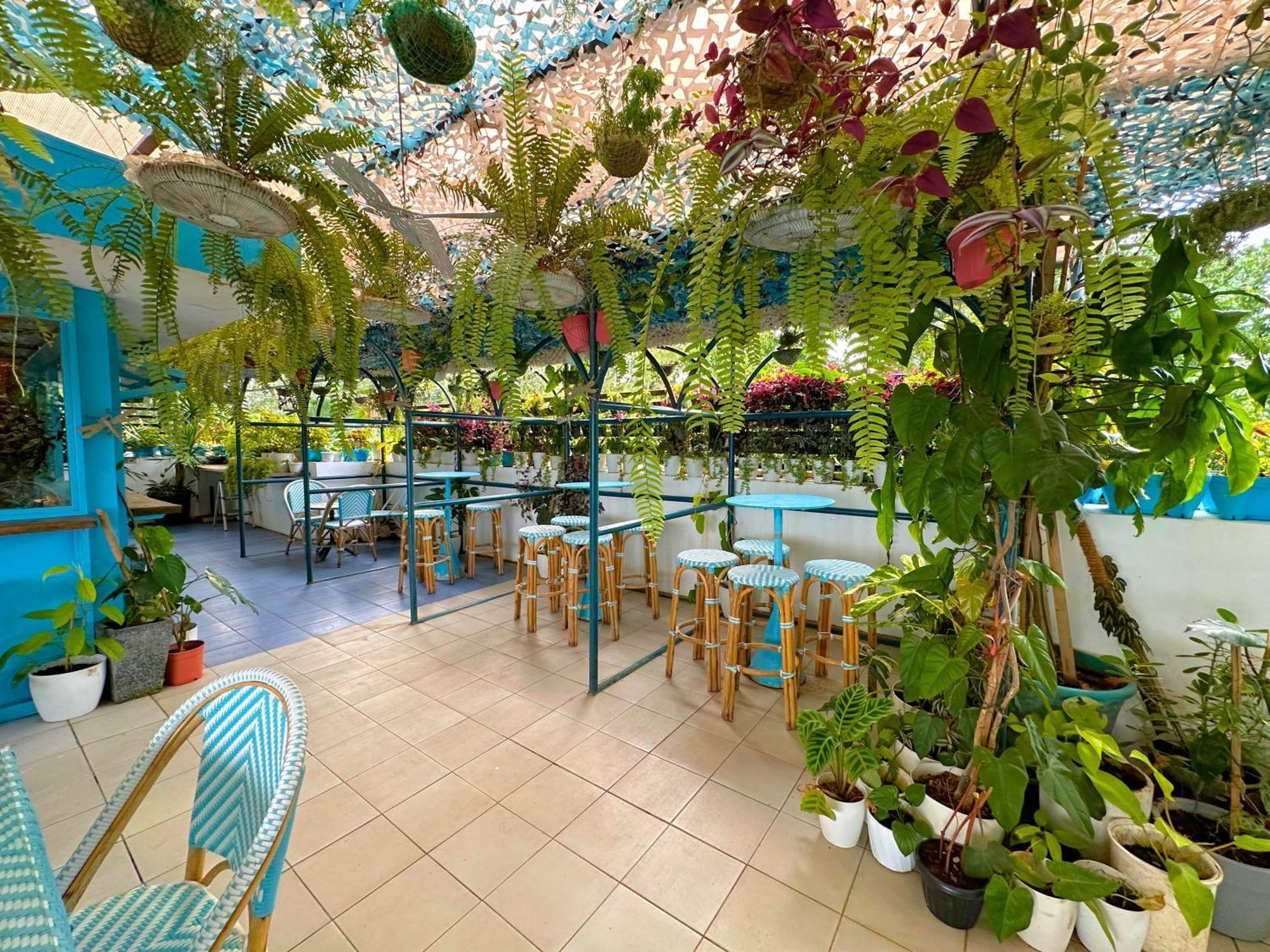 Cabins By Eco Hotels Tagaytay City Exterior photo