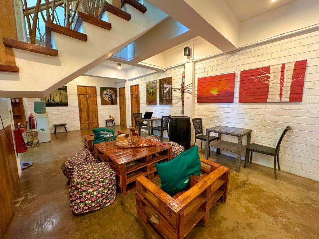 Cabins By Eco Hotels Tagaytay City Exterior photo